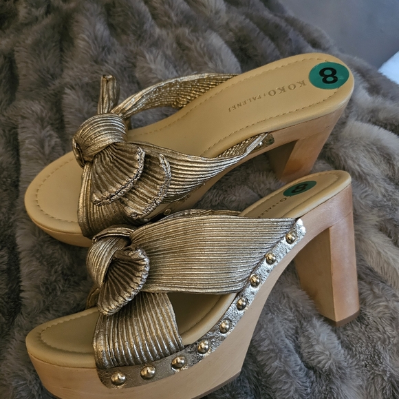 KOKO + PALENKI Gold Jana Heeled Sandals - Picture 1 of 3